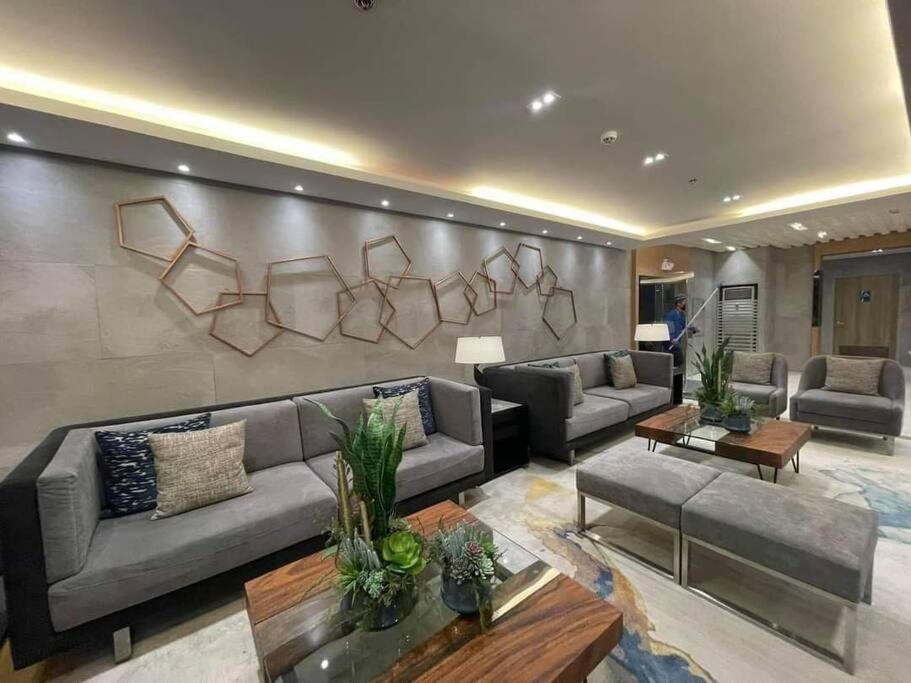 S Residencestower 3 - L&R Staycation Pasay Dış mekan fotoğraf